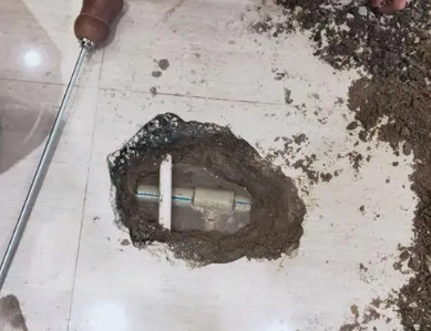 清河门卫生间测漏水