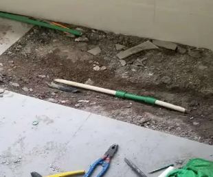 清河门卫生间测漏水